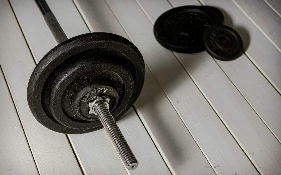 Calisthenics vs Weight Training: Which is Better?
